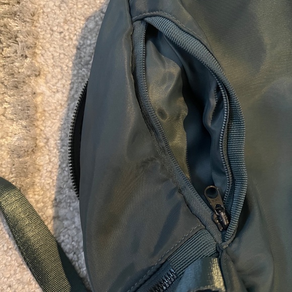 Lululemon City Adventurer 11L Mini Backpack - Picture 5 of 7